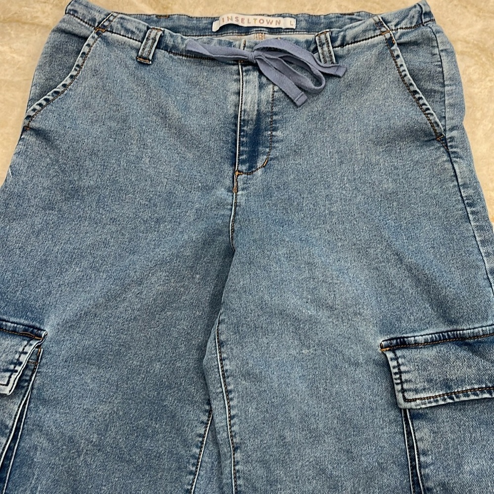 Tinseltown Ultra Wide Leg Cargo Jeans – Size Large | 32” Inseam - Picture 5 of 16